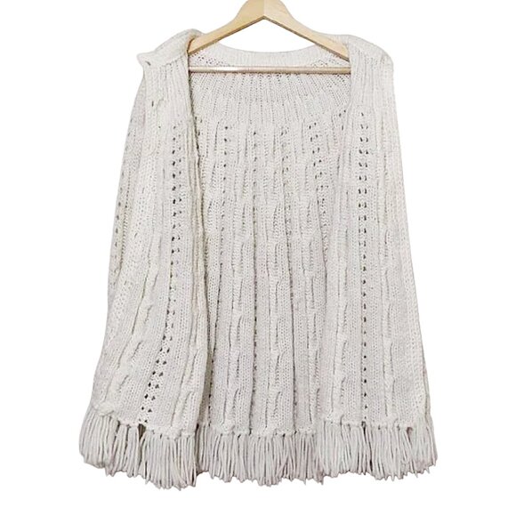 Vintage Handmade Crochet Cable Knit Button Fringe Poncho Cardigan - Great Cond - Picture 6 of 10